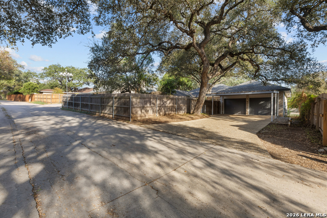 13427 La Vista Dr Property Photo 34
