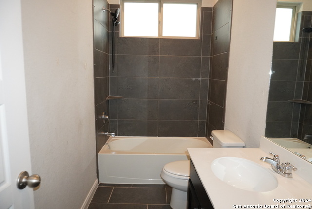 9118 Devils River Property Photo 15