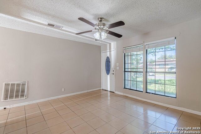 8414 Standing Rock St Property Photo 4