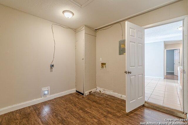 8414 Standing Rock St Property Photo 7