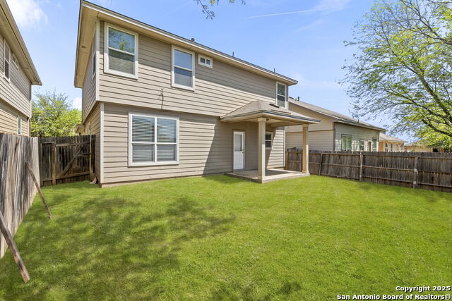 10814 Mustang Oak Dr Property Photo 25