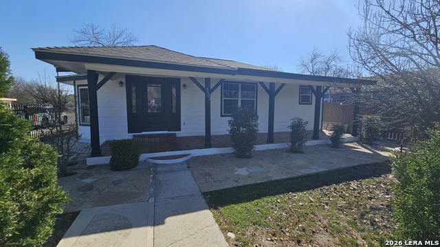 3902 W Salinas Property Photo 1