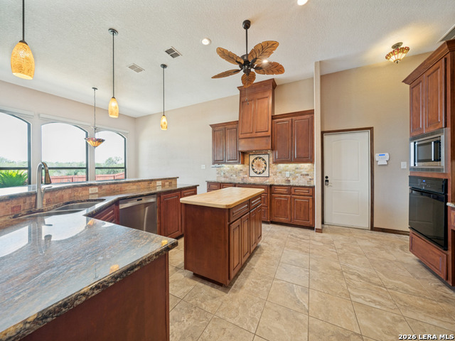 201 Abrego Lake Property Photo 8