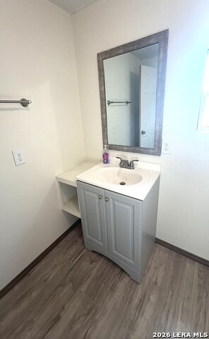5700 S Horseshoe Bnd Property Photo 9