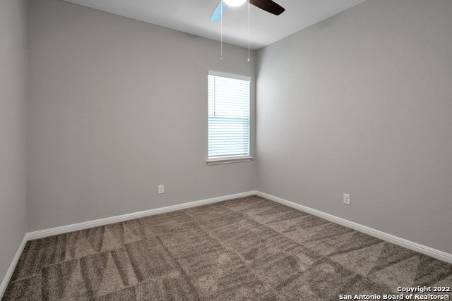 11660 Bakersfield Pass Property Photo 18
