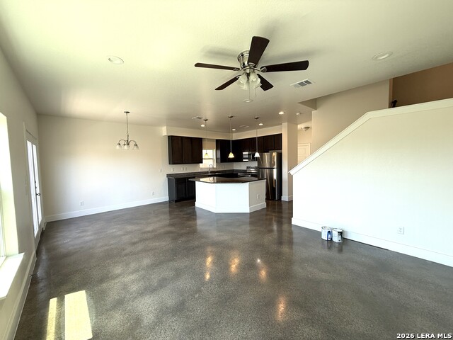 236 Sapphire Property Photo 8