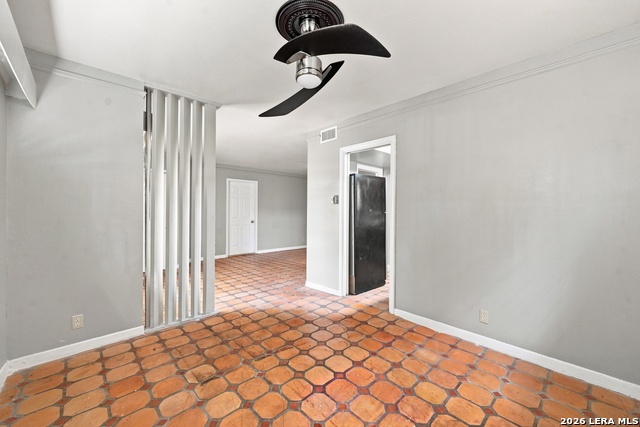1157 Garraty Property Photo 14