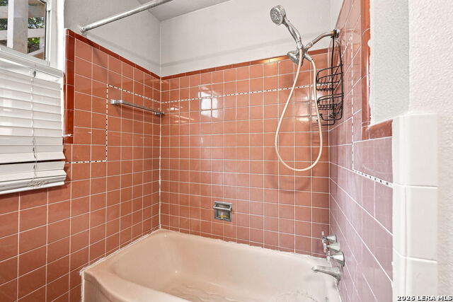 1157 Garraty Property Photo 20