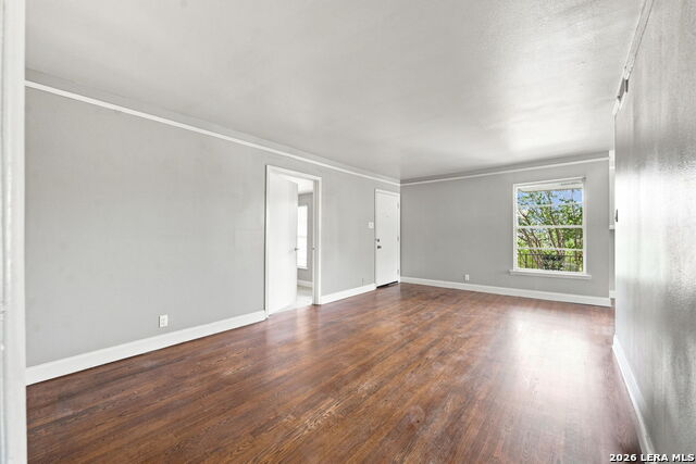 1157 Garraty Property Photo 14