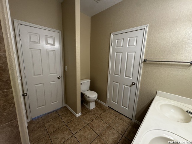 10310 Royal Est Property Photo 14
