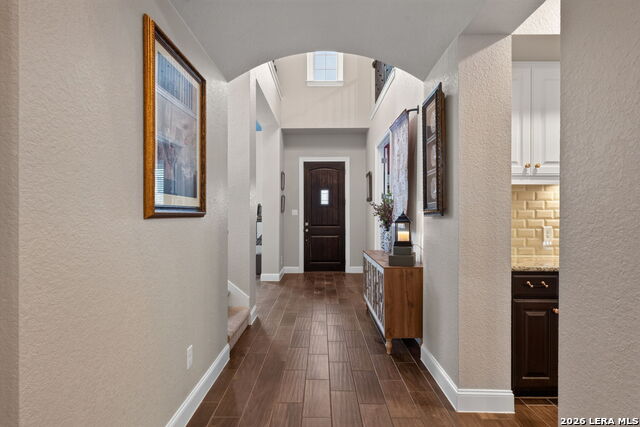 29034 Porch Swing Property Photo 7