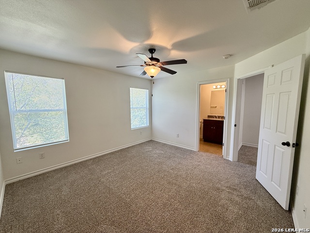 91 Plaza Dr Property Photo 8