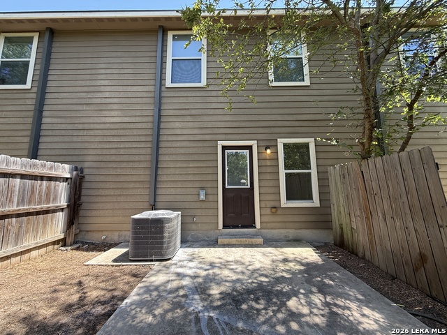 91 Plaza Dr Property Photo 16