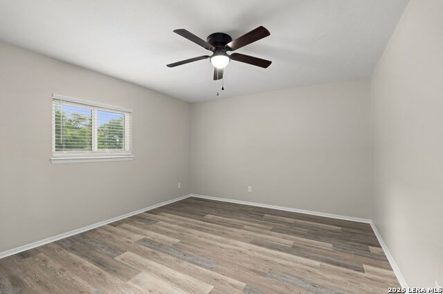 205 Mistletoe St Property Photo 19