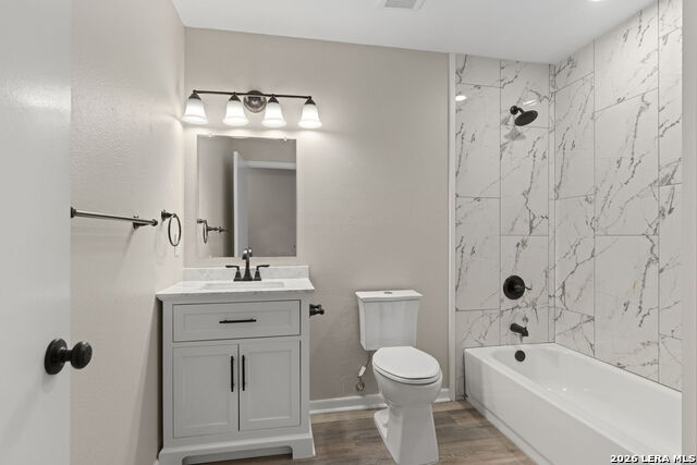 205 Mistletoe St Property Photo 21