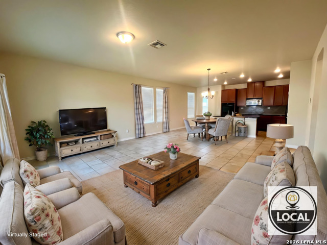 3327 Taurus Sky Property Photo 9