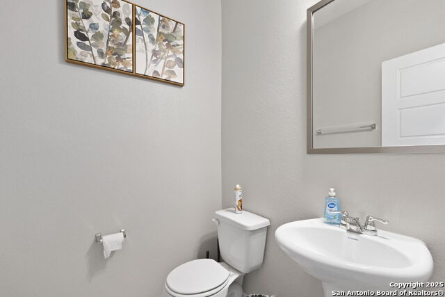 2318 Themis Way Property Photo 12