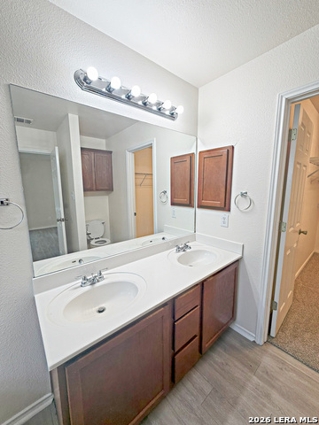 6914 Dashmoor Crk Property Photo 14