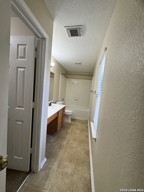 2218 Bedford Stage Property Photo 25