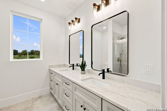 499 Wood View Cir Property Photo 41
