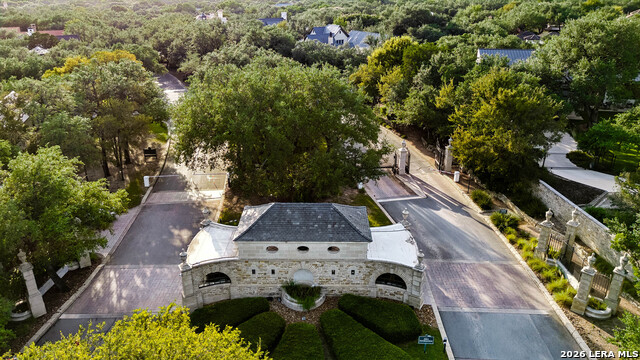 82 Regents Park Property Photo 2
