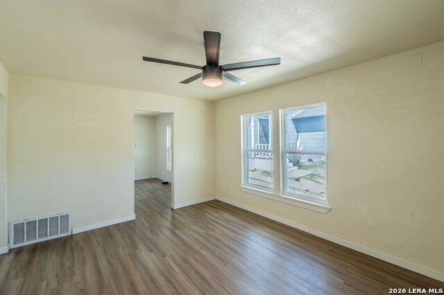 2119 French Ave Property Photo 2