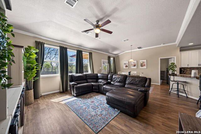 10214 Shawnee Bluff Property Photo 9