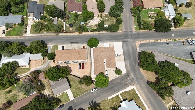 1402 N Adams St Property Photo 5