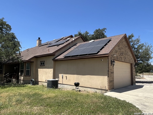 828 Martingale Property Photo 3