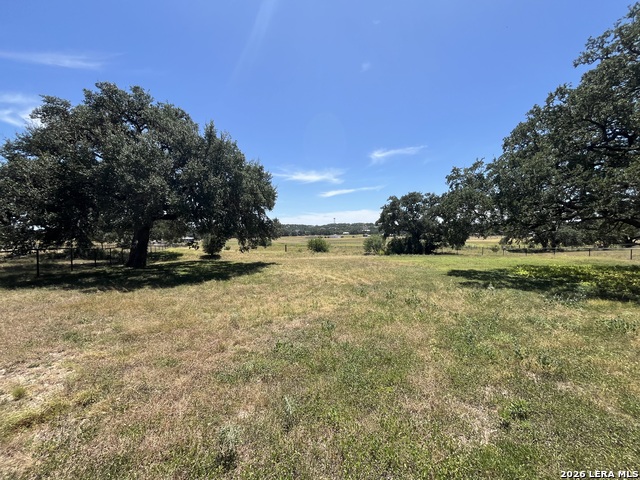 828 Martingale Property Photo 5
