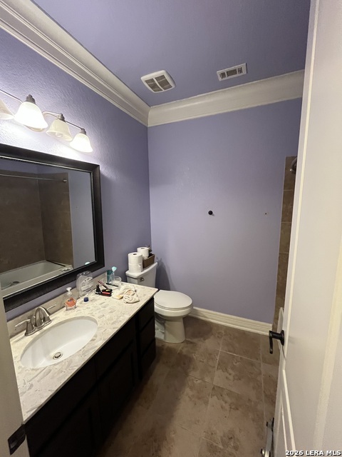 828 Martingale Property Photo 13