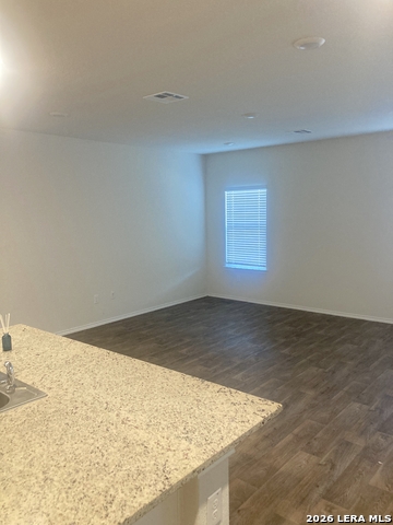 3110 Tule Crk Property Photo 4