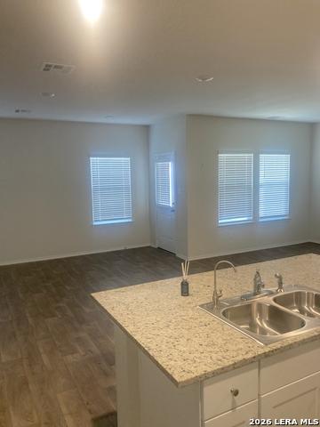 3110 Tule Crk Property Photo 5
