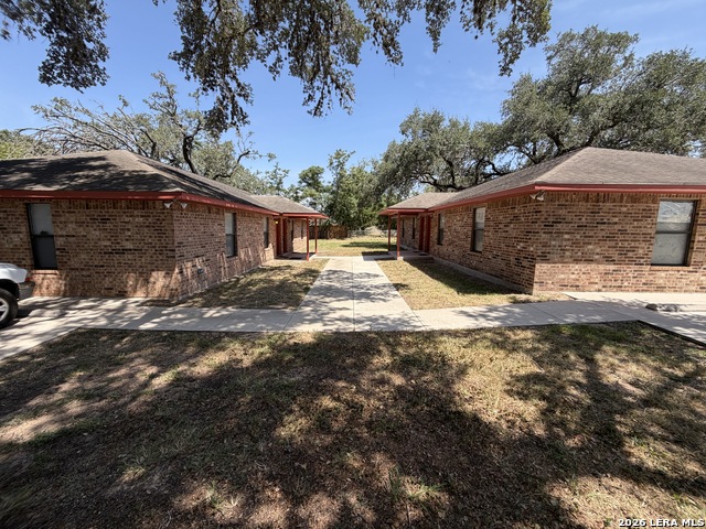 823 Dallas St Property Photo 2