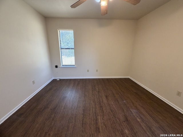 823 Dallas St Property Photo 6
