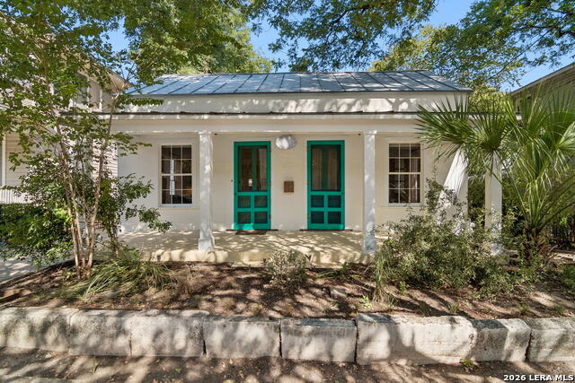 221 Madison Property Photo 4