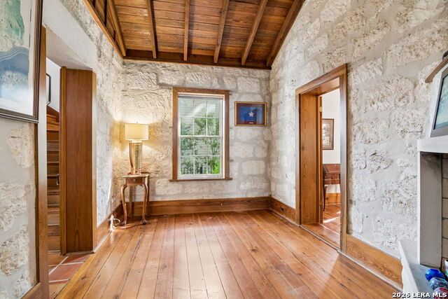 221 Madison Property Photo 15
