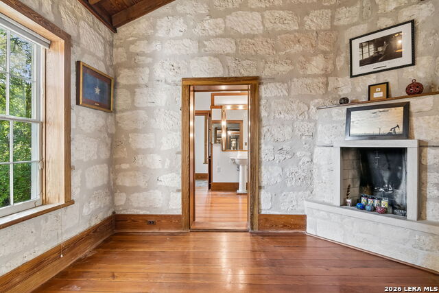 221 Madison Property Photo 17