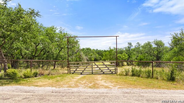 1984 N Grape Creek Road Property Photo 32