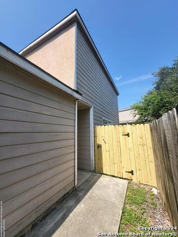 8009 Maverick Climb Property Photo 3