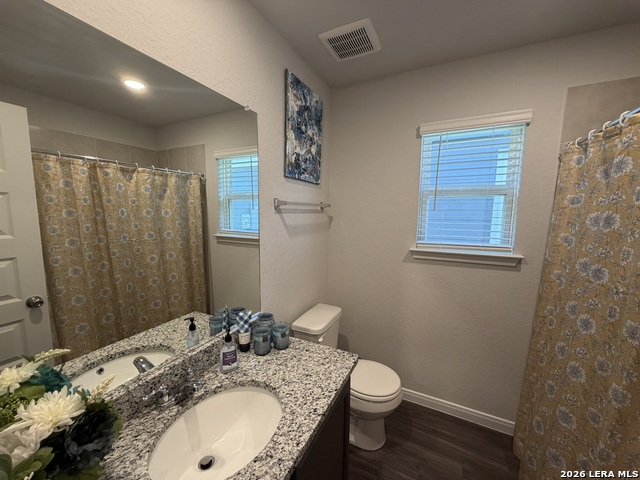 401 Lina Way Property Photo 15