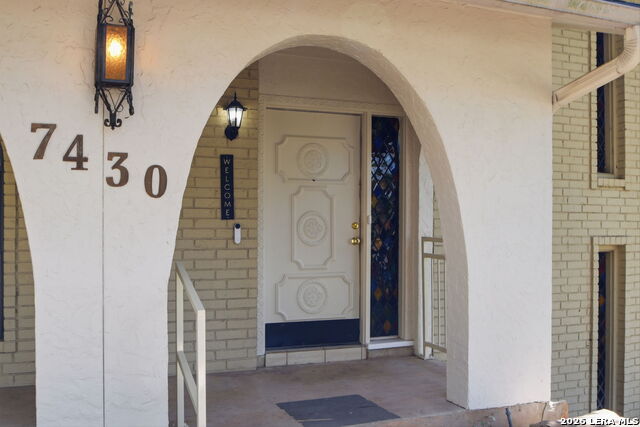 7430 Wild Eagle St Property Photo 3