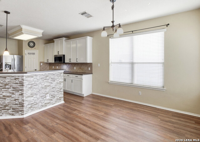 119 Brook Meadow Property Photo 6