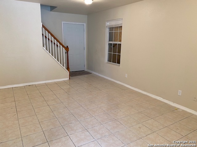 528 Wilcox Ave Property Photo 7