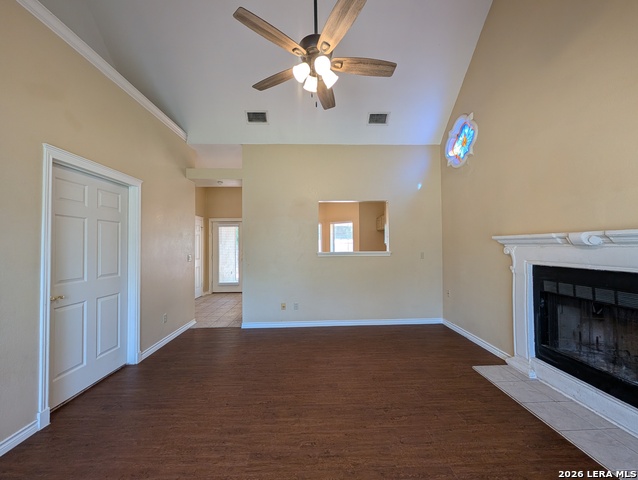 1043 Rivertree Dr Property Photo 7