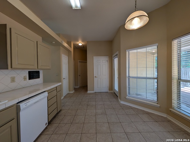 1043 Rivertree Dr Property Photo 11