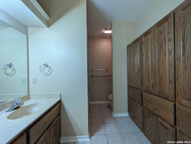 1043 Rivertree Dr Property Photo 18