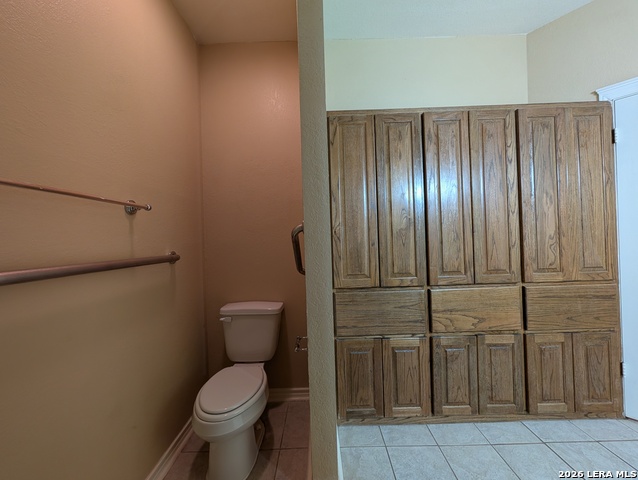 1043 Rivertree Dr Property Photo 20