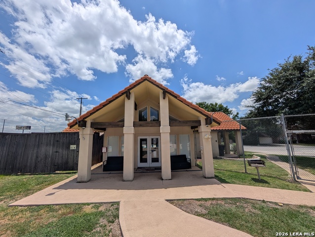 1043 Rivertree Dr Property Photo 33