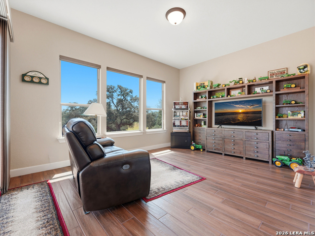 228 Lucky Rdg Property Photo 9